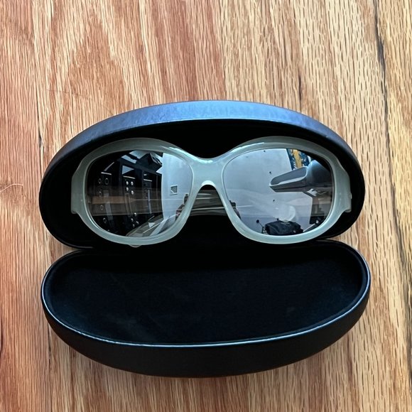 Brand New: Prada Polarized Vintage Inspired Sunglasses main image 4